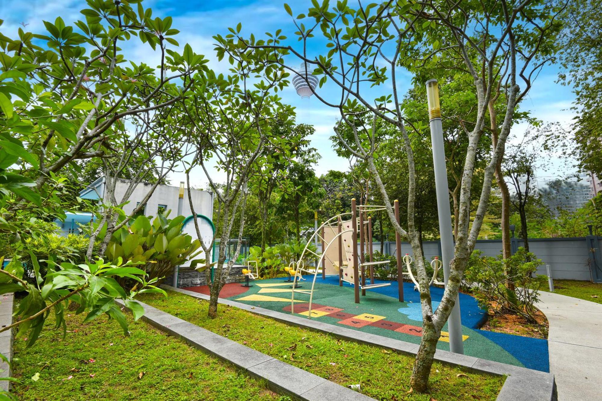 Sunday Hotel Near Petronas Twin Tower Formerly Suasana Suites Kuala Lumpur Exteriör bild