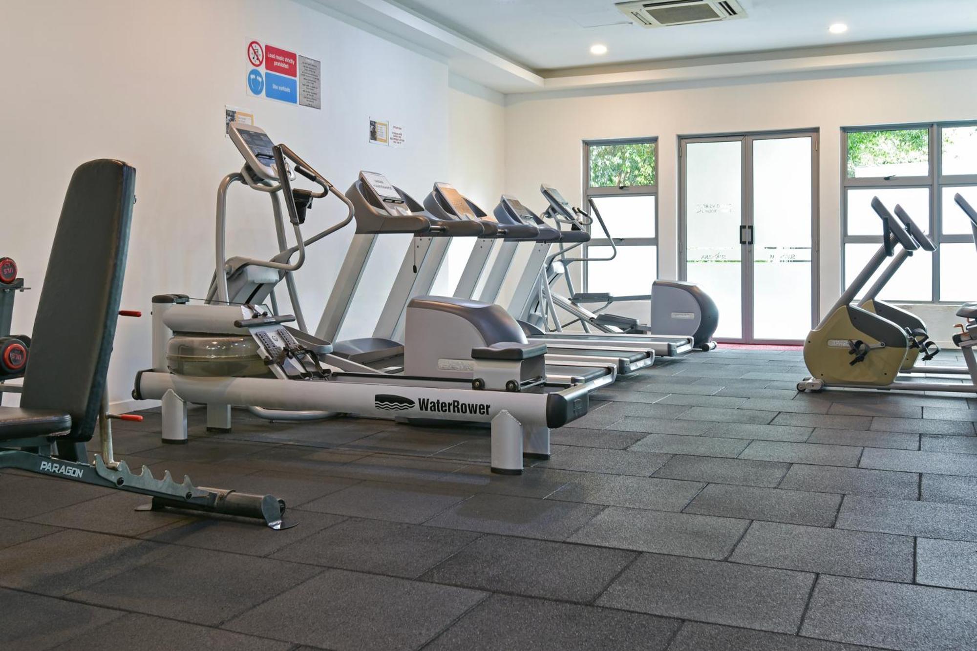Sunday Hotel Near Petronas Twin Tower Formerly Suasana Suites Kuala Lumpur Exteriör bild