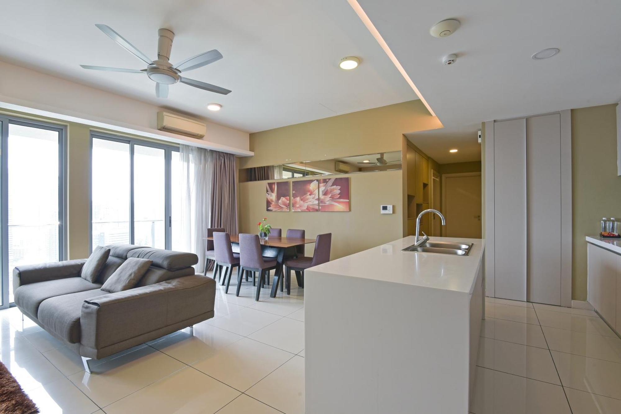 Sunday Hotel Near Petronas Twin Tower Formerly Suasana Suites Kuala Lumpur Exteriör bild