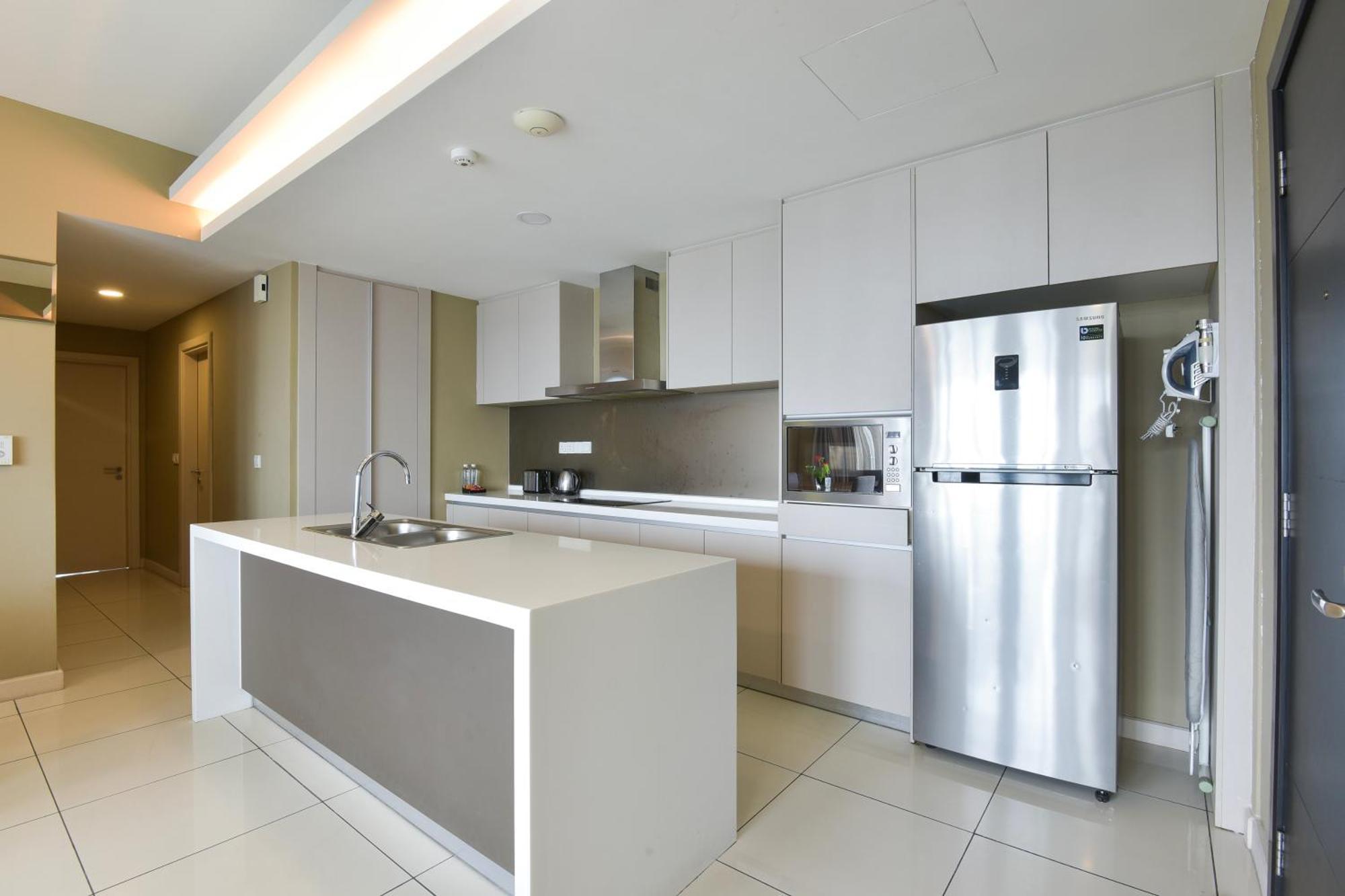Sunday Hotel Near Petronas Twin Tower Formerly Suasana Suites Kuala Lumpur Exteriör bild